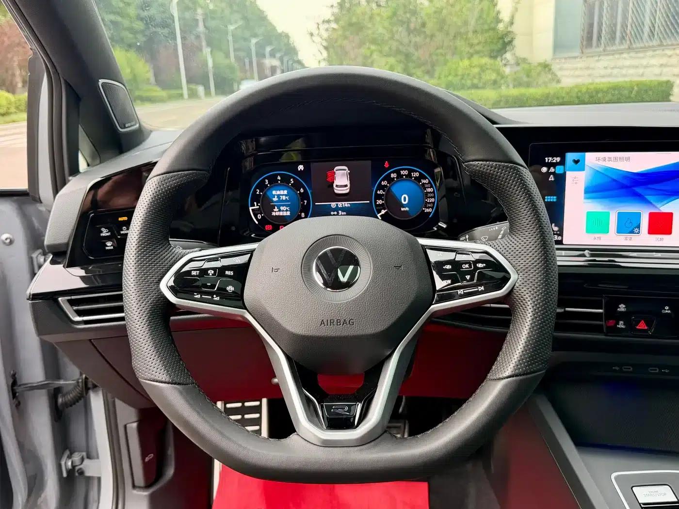 2021 Golf 280TSI DSG R-Line — миниатюра 16