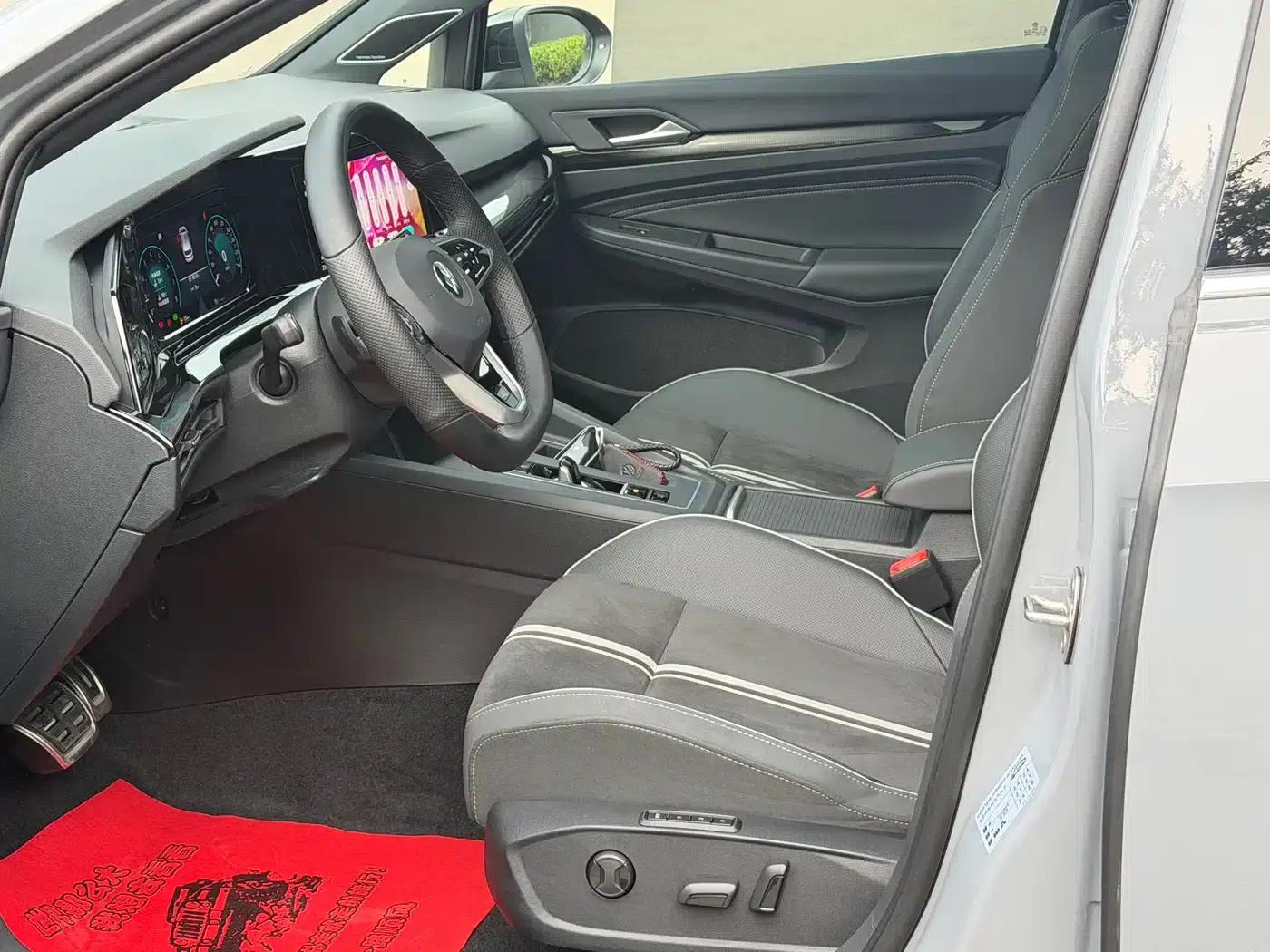 2021 Golf 280TSI DSG R-Line — миниатюра 18