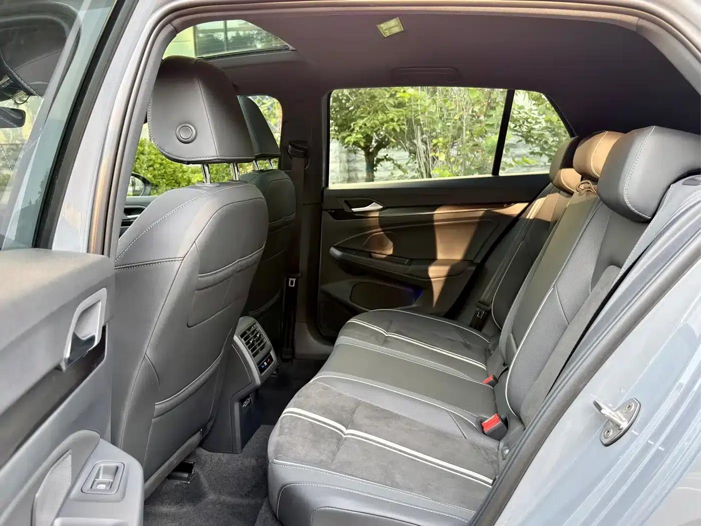 2021 Golf 280TSI DSG R-Line — миниатюра 6