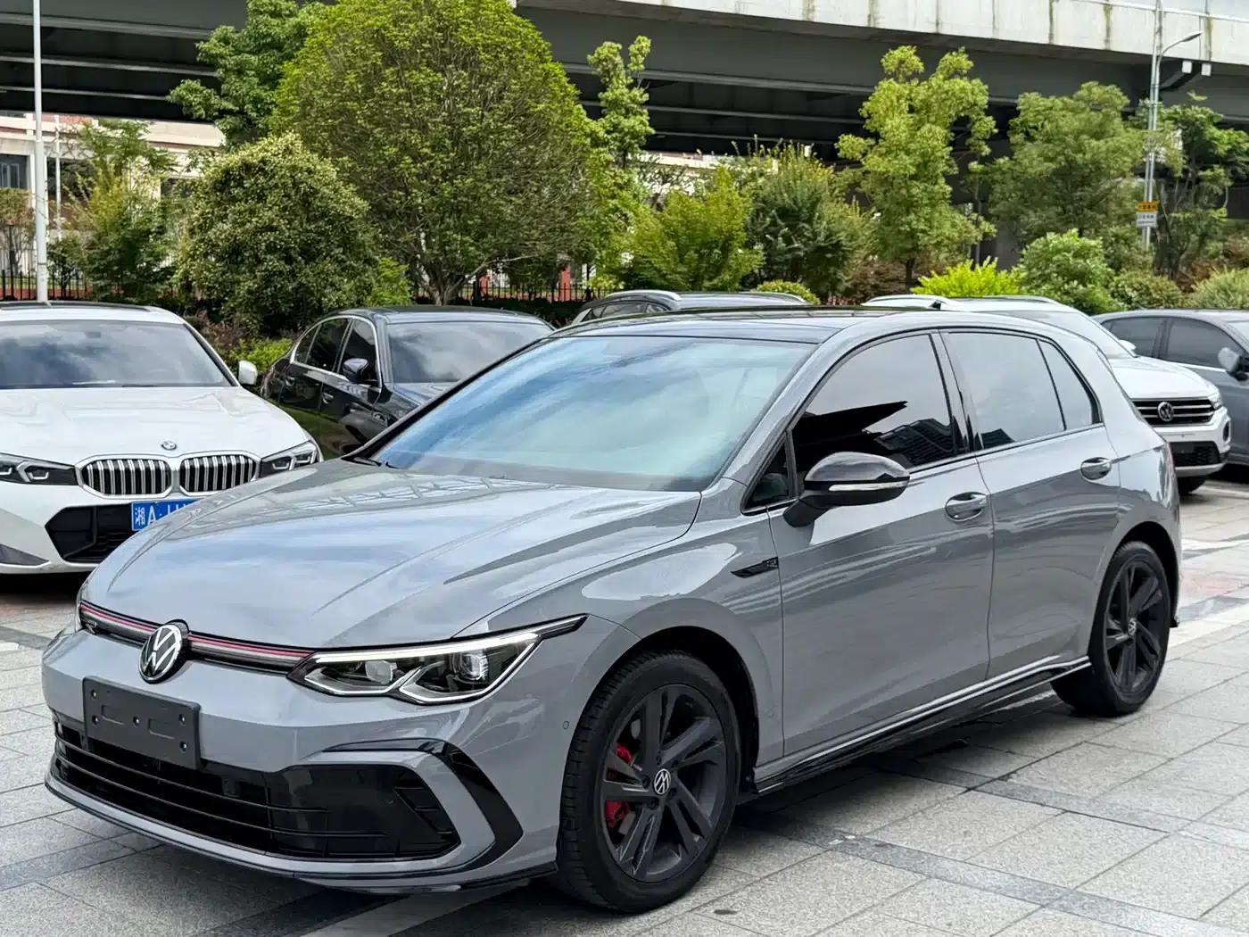 2023 Golf 280TSI DSG R-Line Lite — миниатюра 1