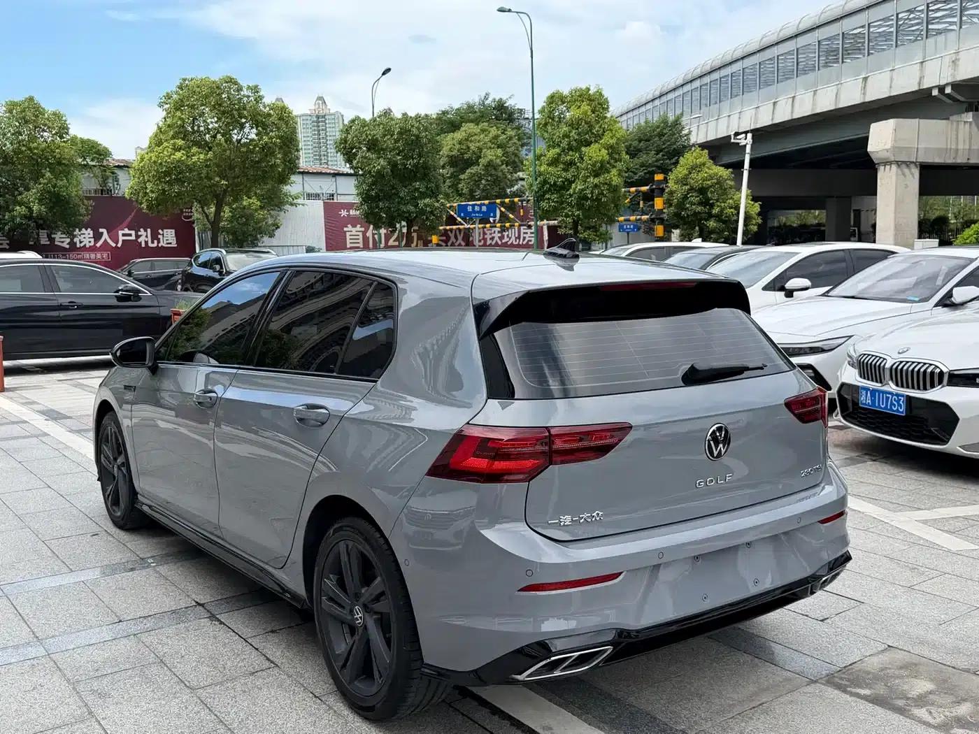 2023 Golf 280TSI DSG R-Line Lite — миниатюра 13