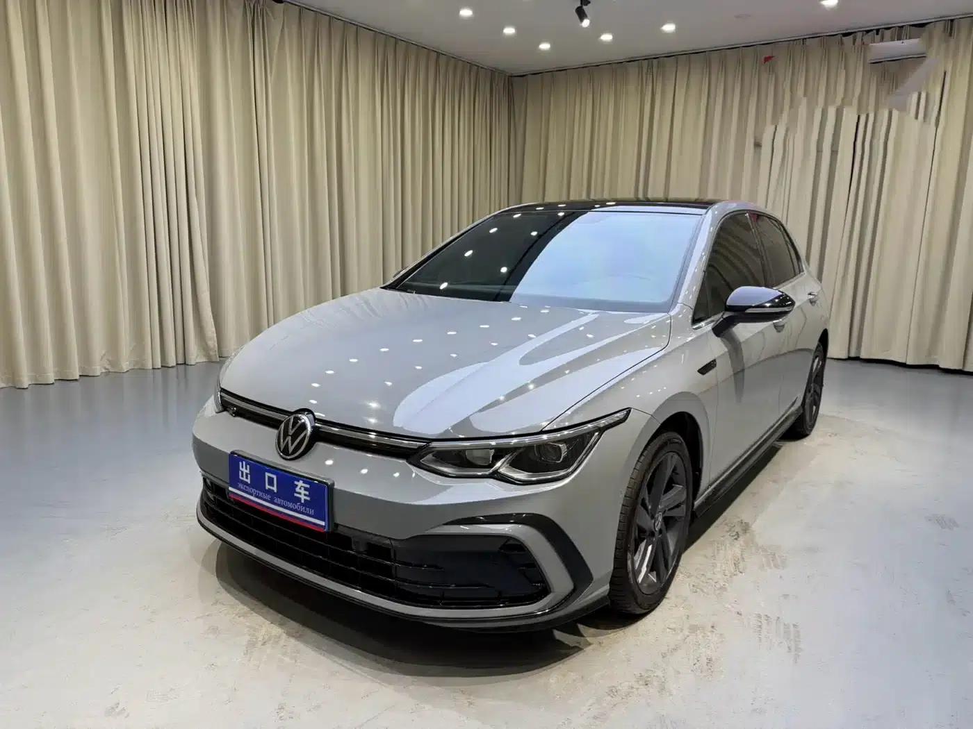 2023 Golf 280TSI DSG R-Line — миниатюра 1