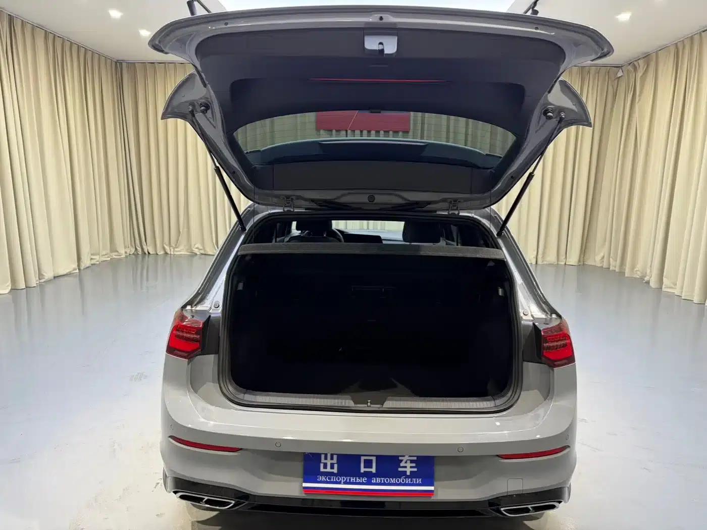 2023 Golf 280TSI DSG R-Line — миниатюра 8