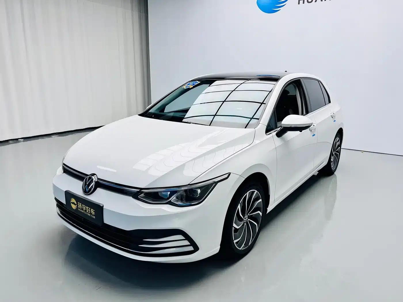 2023 Golf 280TSI DSG Pro — миниатюра 1