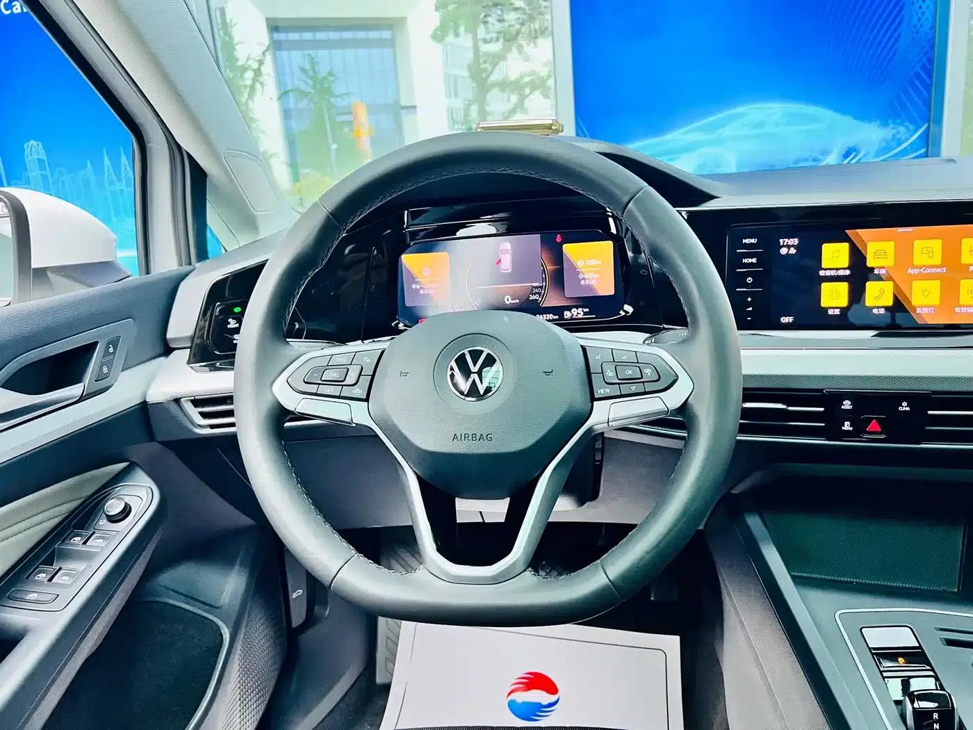 2023 Golf 280TSI DSG Pro — миниатюра 17
