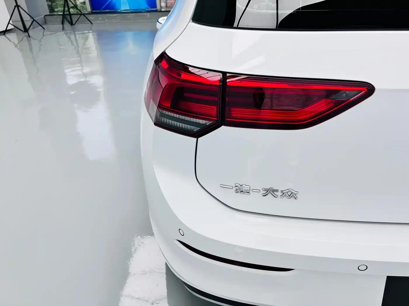 2023 Golf 280TSI DSG Pro — миниатюра 7