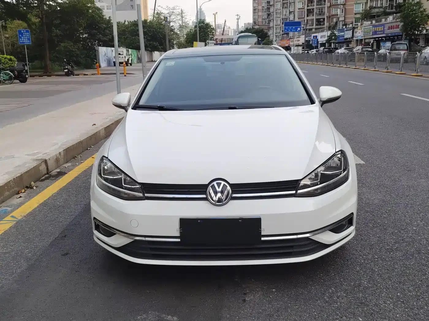 2018 Golf 230TSI Automatic Comfort — миниатюра 2
