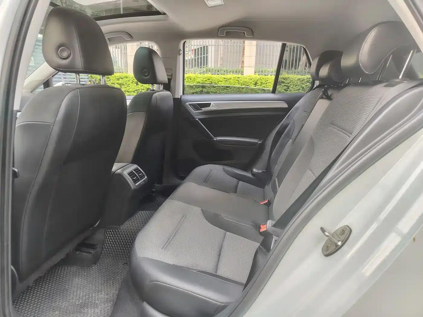 2018 Golf 230TSI Automatic Comfort — миниатюра 11