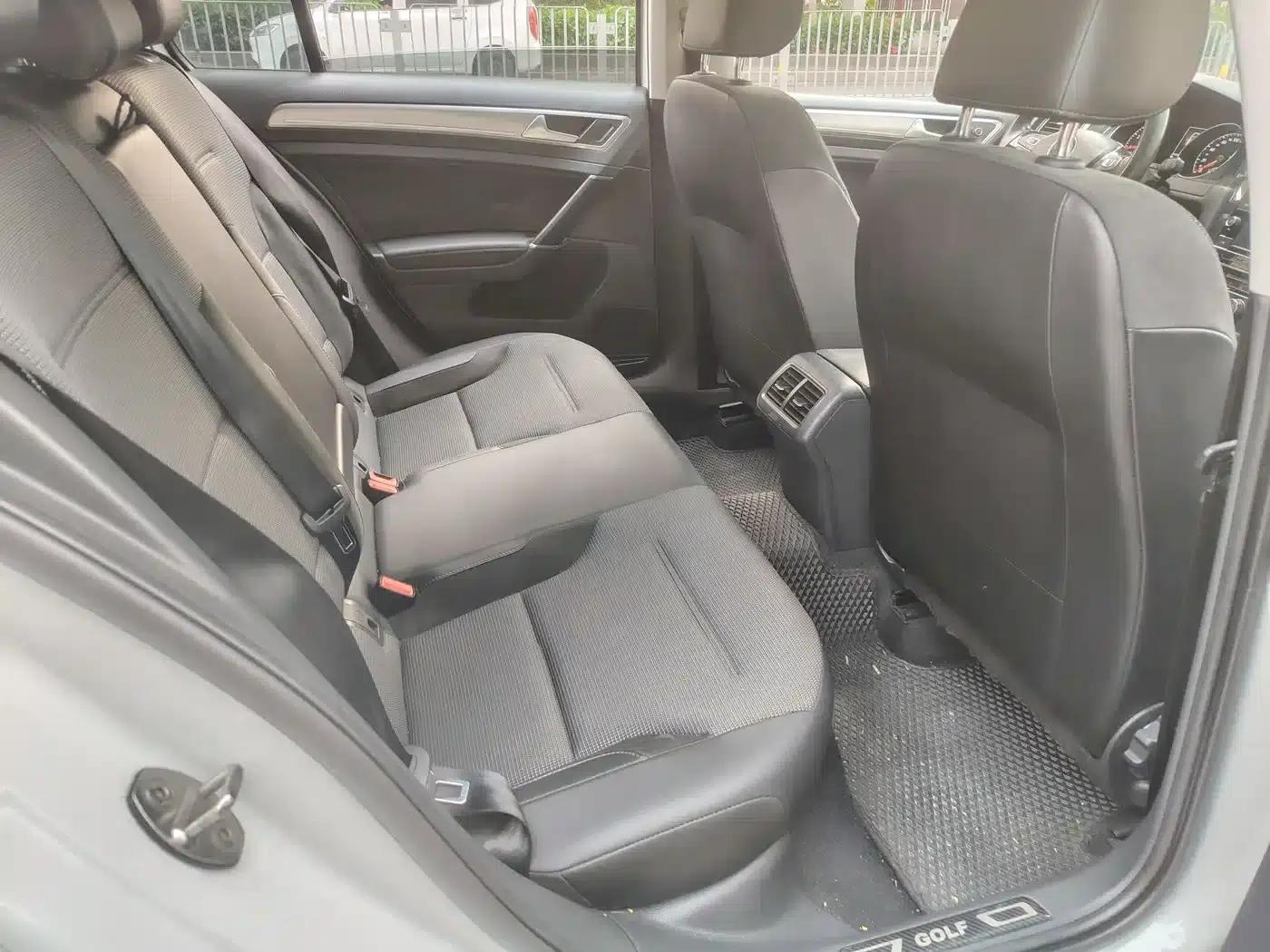 2018 Golf 230TSI Automatic Comfort — миниатюра 20