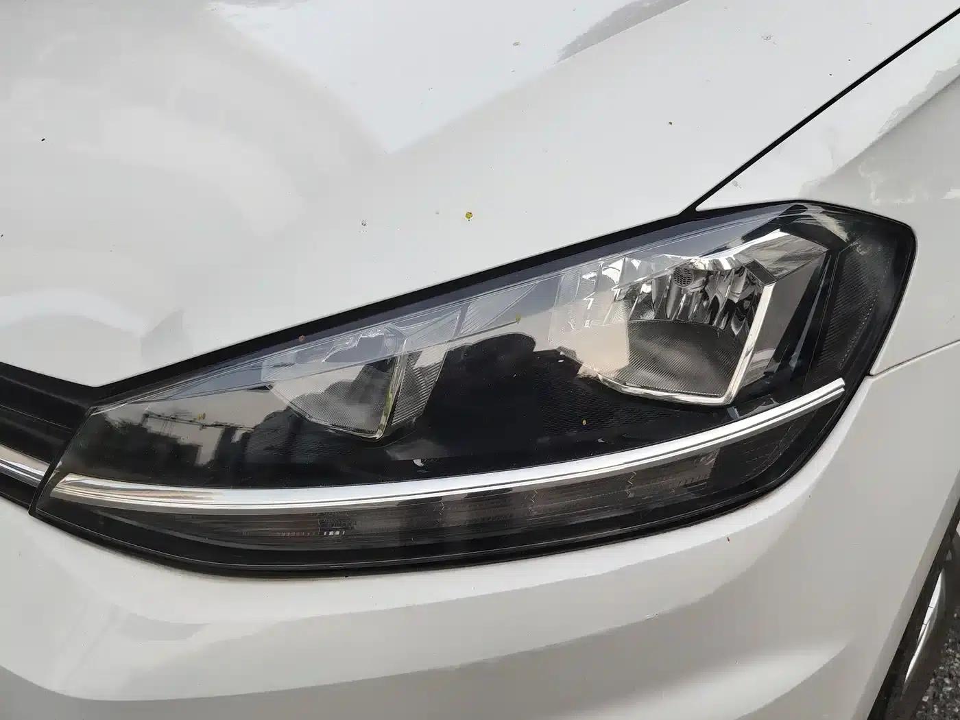 2018 Golf 230TSI Automatic Comfort — миниатюра 26