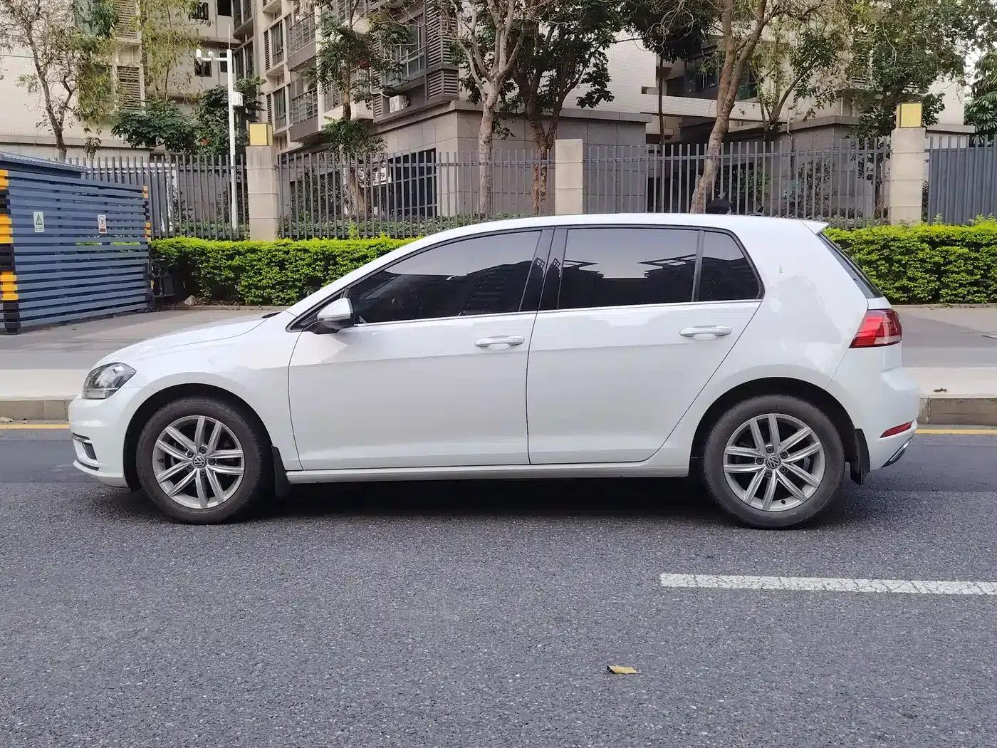 2018 Golf 230TSI Automatic Comfort — миниатюра 4