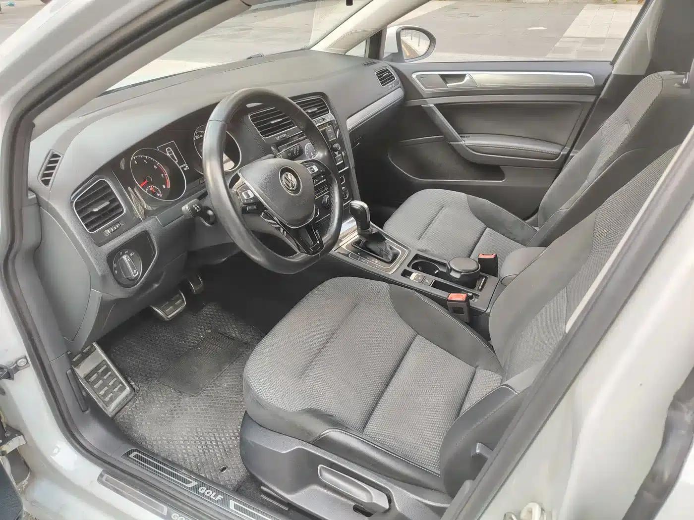 2018 Golf 230TSI Automatic Comfort — миниатюра 9