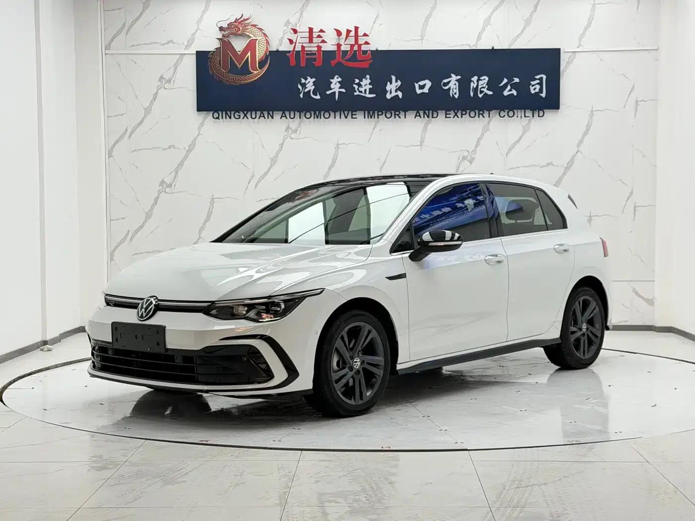 2023 Golf 280TSI DSG R-Line — миниатюра 1