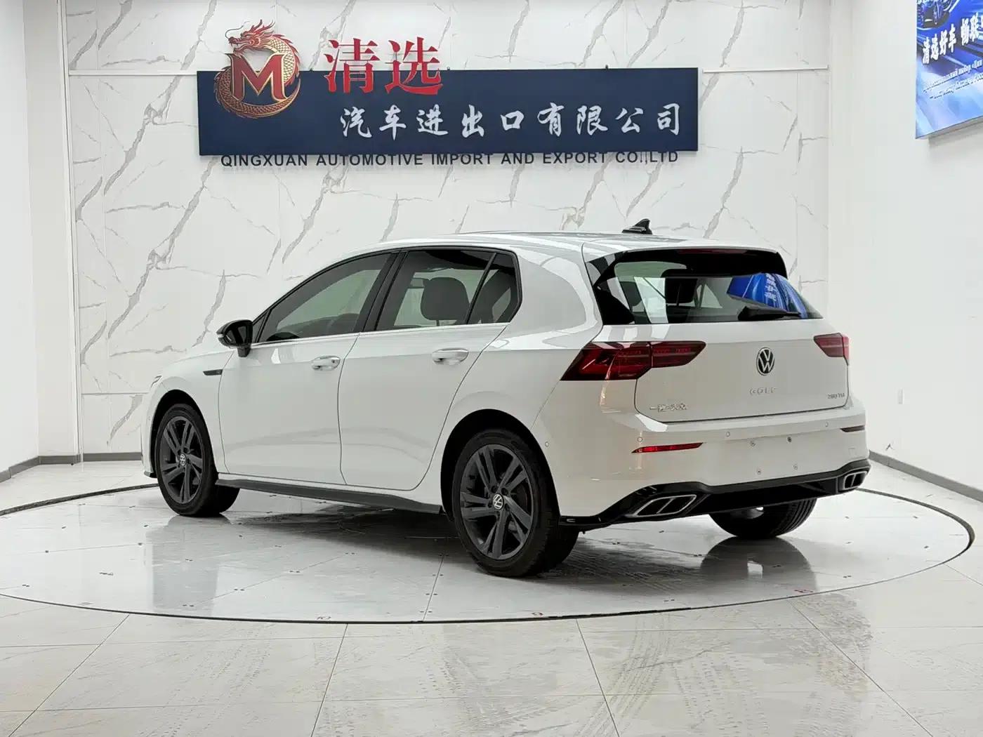 2023 Golf 280TSI DSG R-Line — миниатюра 4