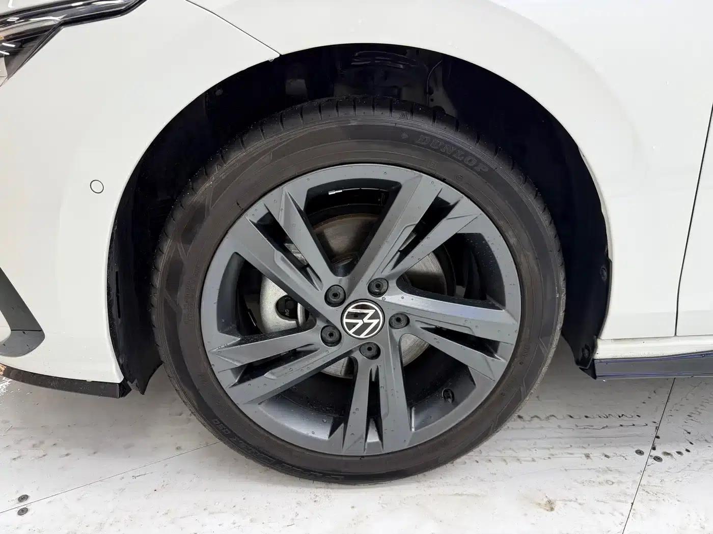 2023 Golf 280TSI DSG R-Line — миниатюра 8