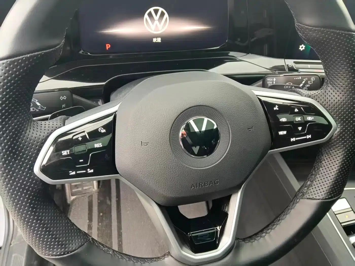 2023 Golf Facelift 280TSI DSG R-Line Lite — миниатюра 9