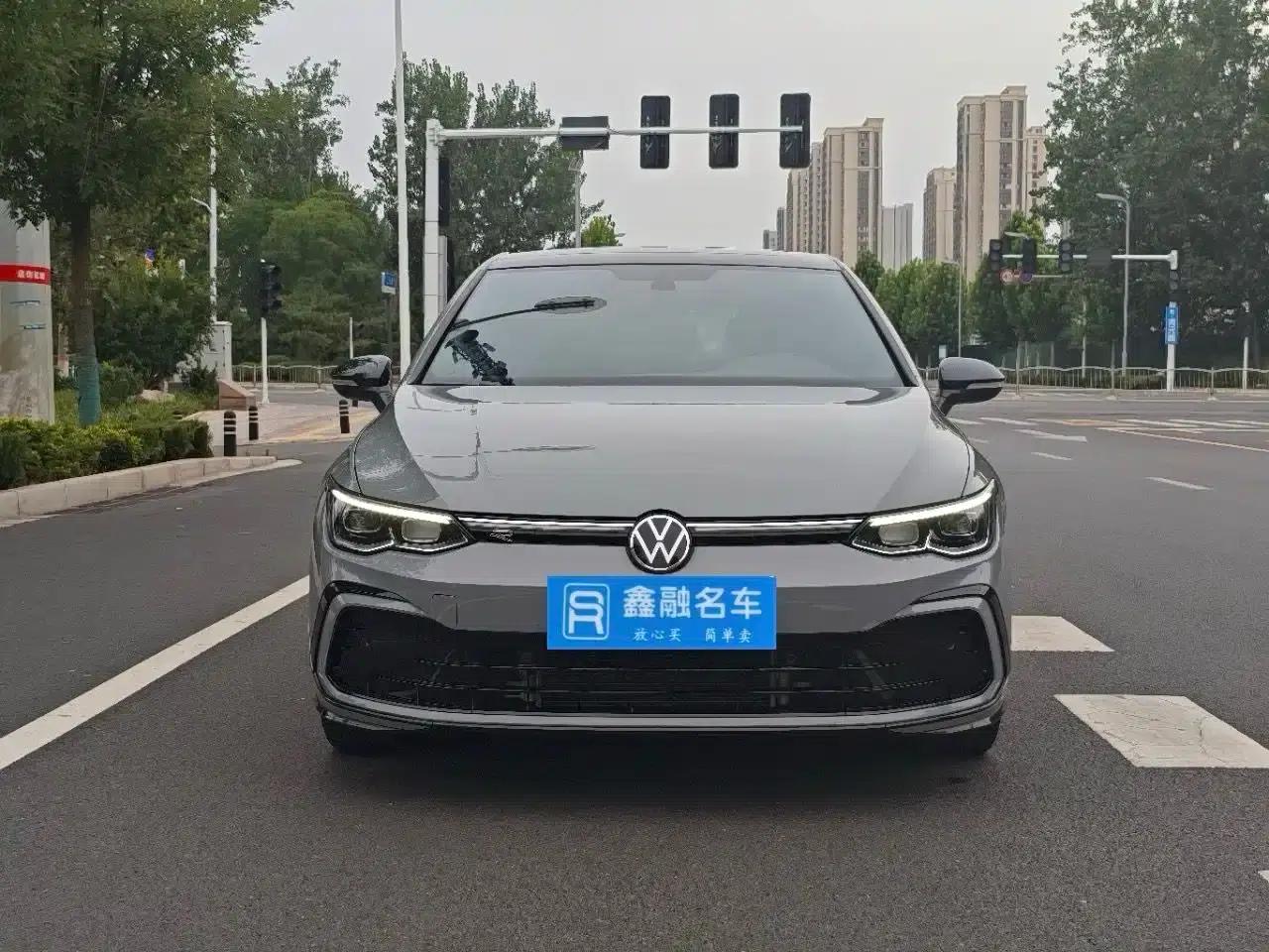 2023 Golf 280TSI DSG R-Line Lite — миниатюра 2