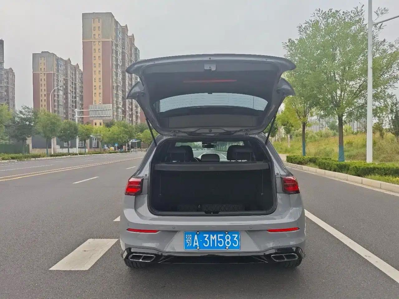 2023 Golf 280TSI DSG R-Line Lite — миниатюра 13