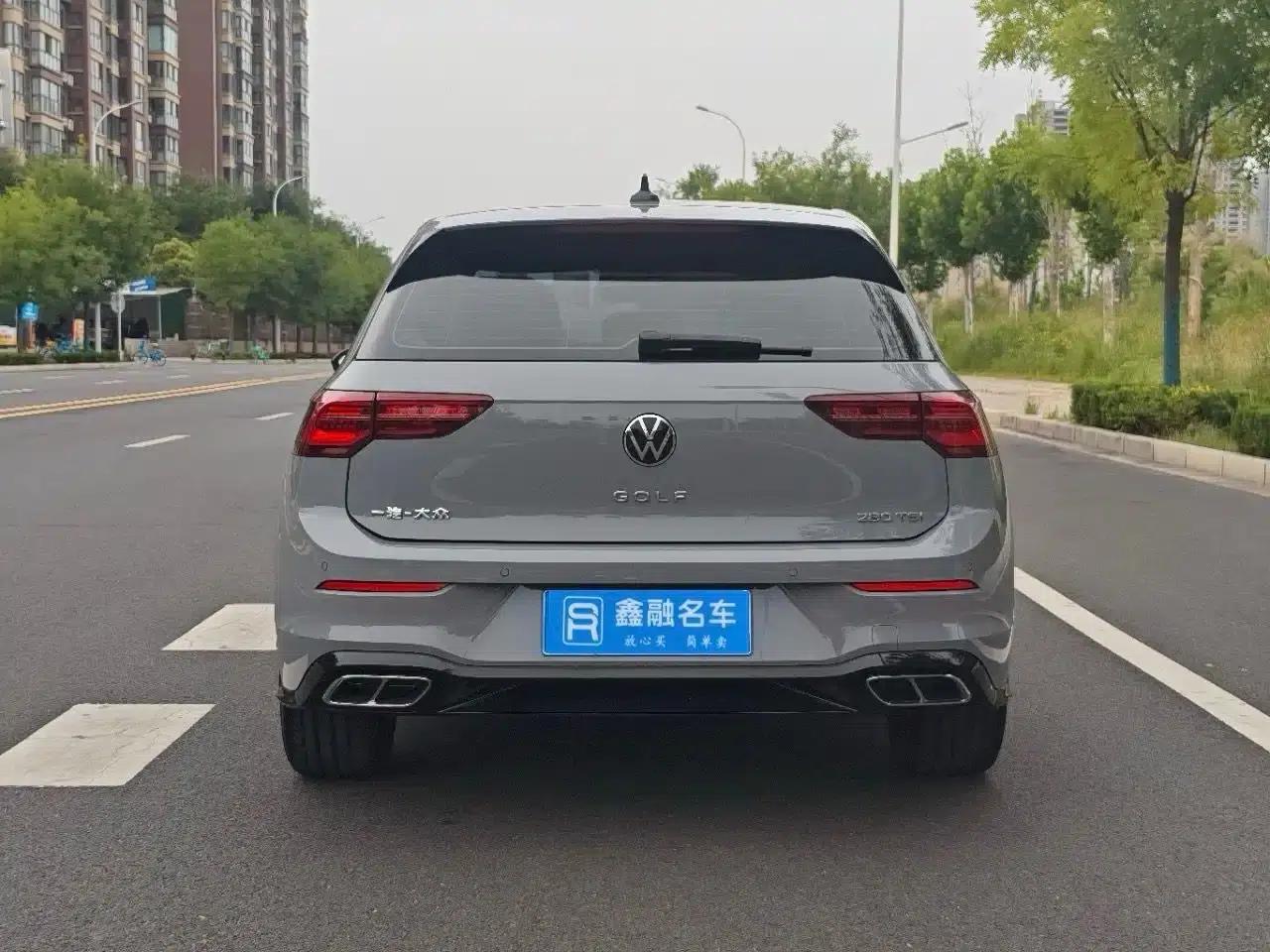 2023 Golf 280TSI DSG R-Line Lite — миниатюра 19