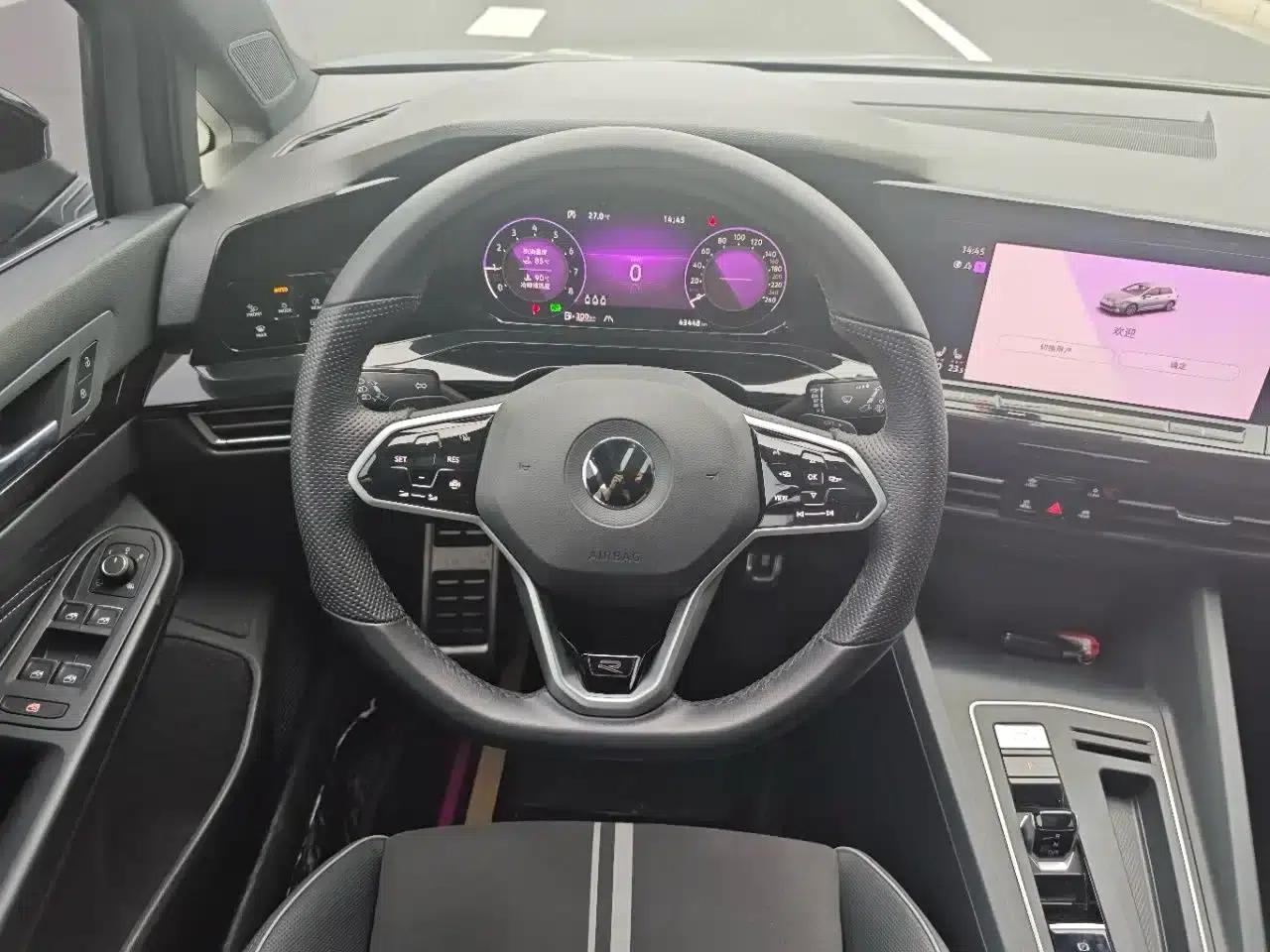 2023 Golf 280TSI DSG R-Line Lite — миниатюра 5