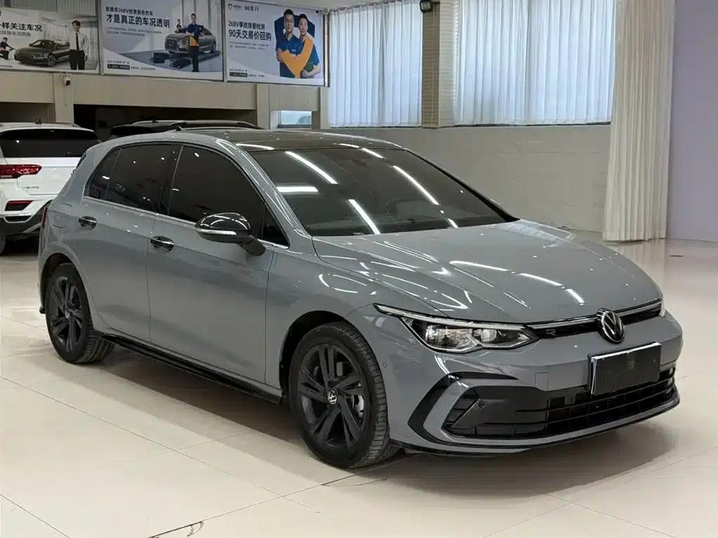 2023 Golf 280TSI DSG R-Line Lite — миниатюра 3