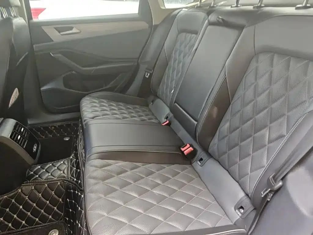 2024 Volkswagen Sagitar 300TSI DSG Super Edition — миниатюра 17