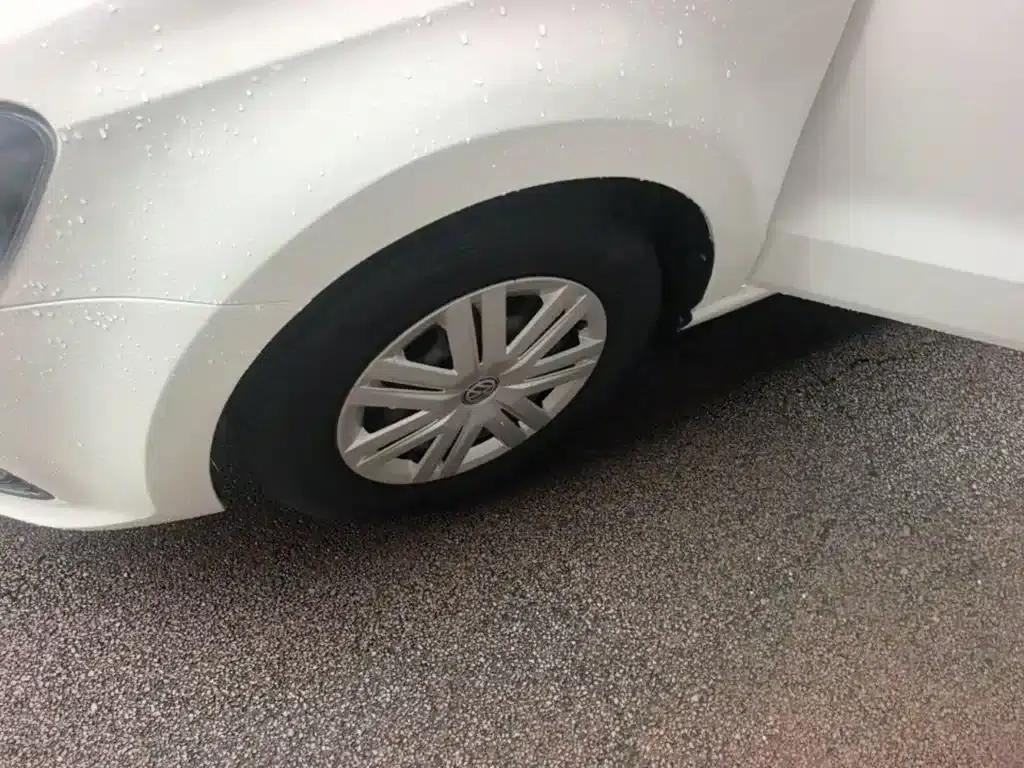 2016 Polo 1.4L Automatic Fashion Edition — миниатюра 23