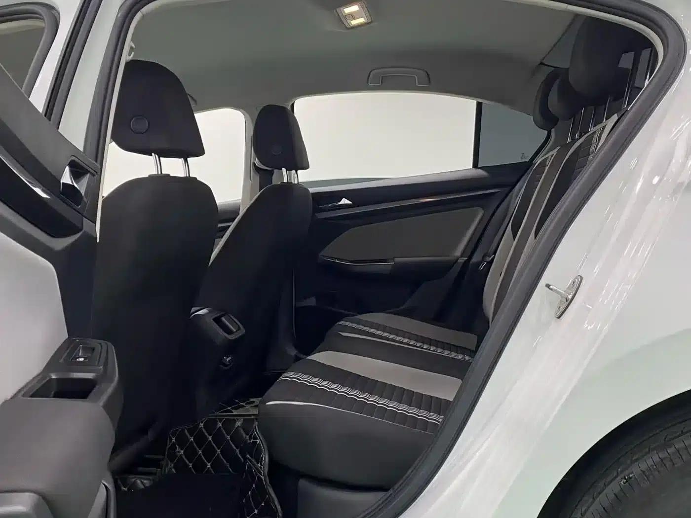 2023 Volkswagen Bora 200TSI DSG Comfort Edition — миниатюра 5