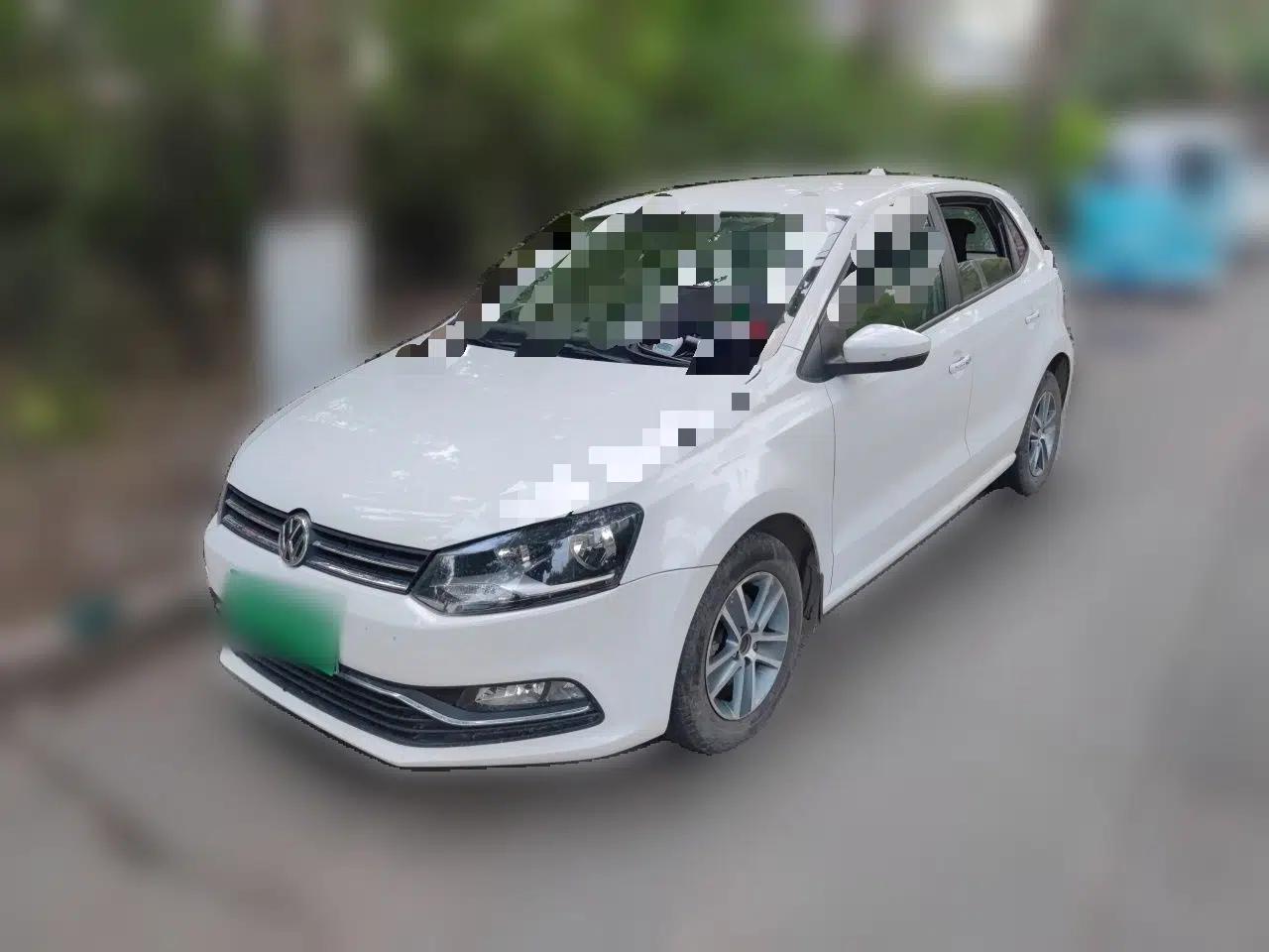 Volkswagen Polo 2014 1.4L Manual Fashion Edition — миниатюра 1