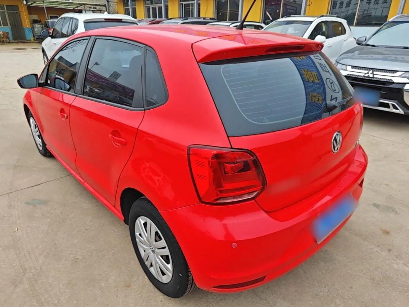Volkswagen Polo 2018 1.5L Automatic Advanced Driving Model — миниатюра 4