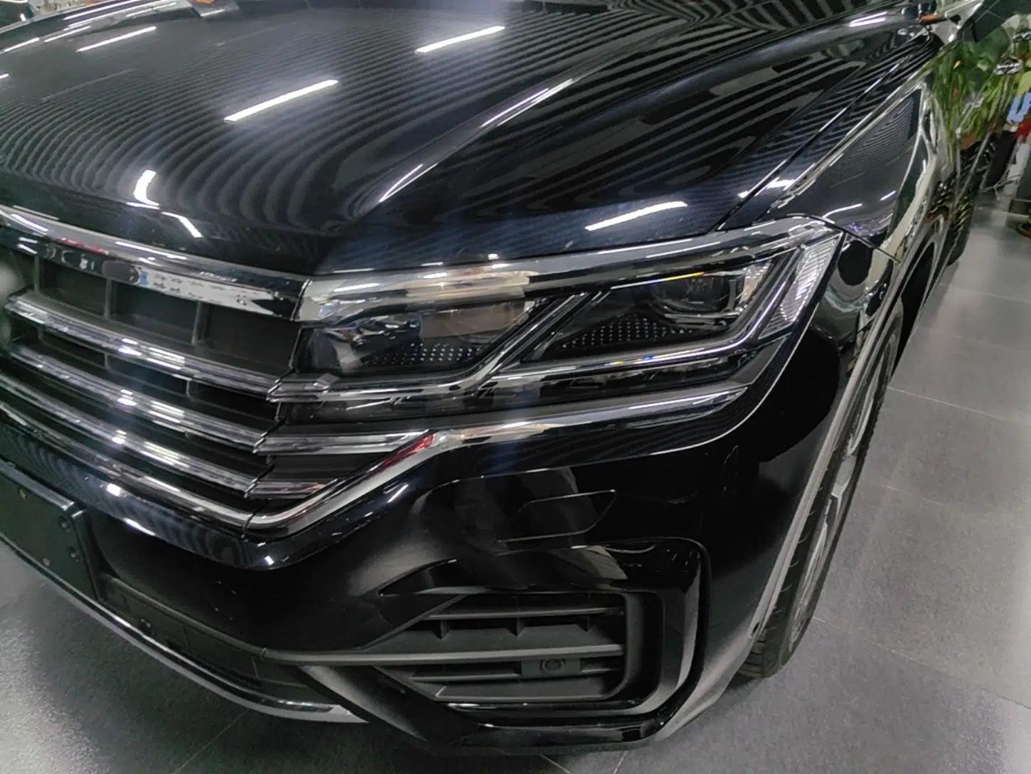 Volkswagen Touareg 2022 3.0 TSI Prestige Edition Classic Sport Package — миниатюра 8