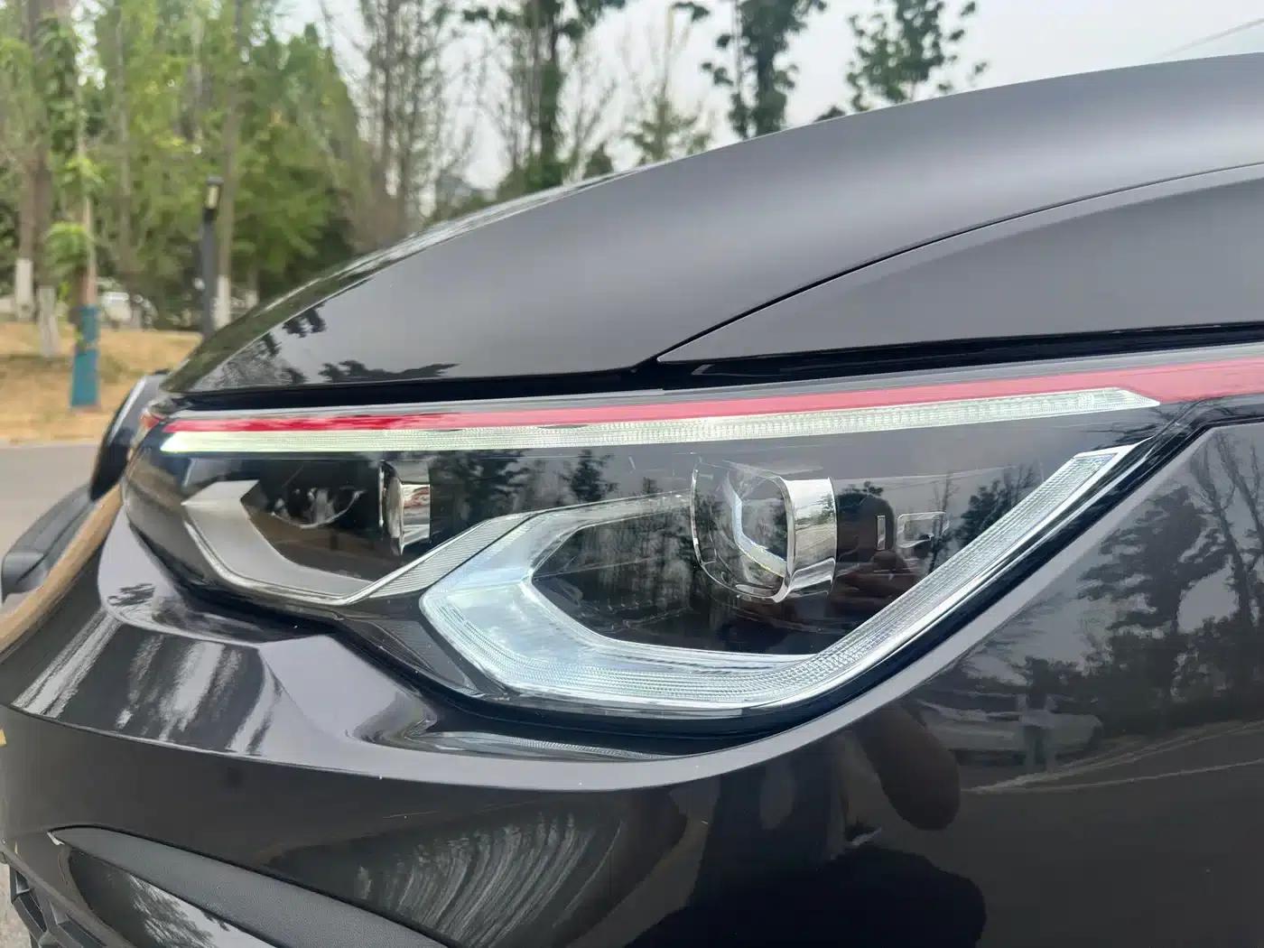 2023 Golf GTI 380TSI DSG GTI — миниатюра 4
