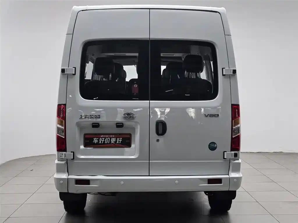 Xintu V80 2021 Model 2.0T Manual Classic Aoyuntong 127PS Medium Wheelbase Medium Roof 6/7/8/9 Seats — миниатюра 4