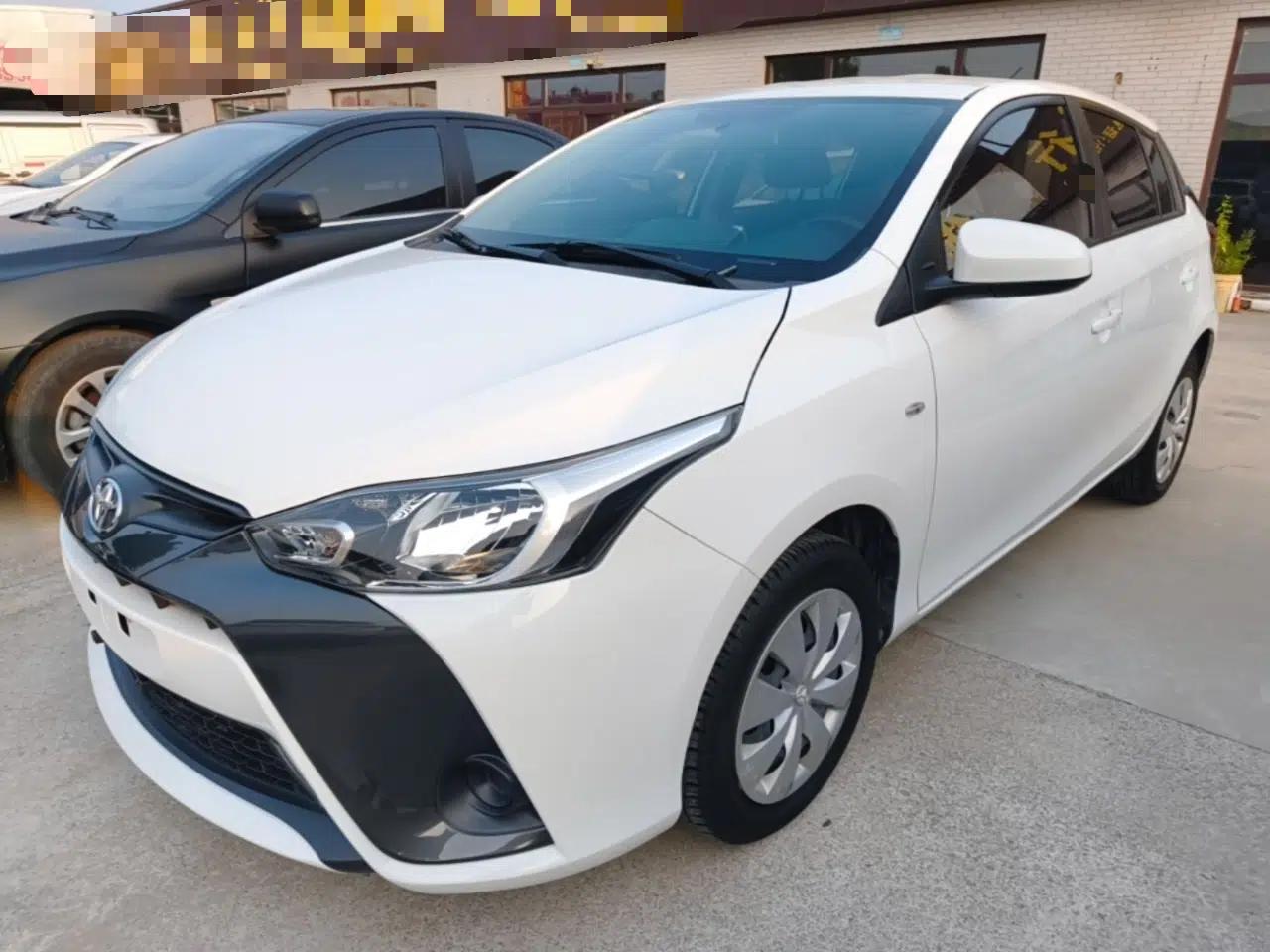 Toyota YARiS L Zhi Xuan 2016 Revised 1.5E CVT Charming Edition — миниатюра 1
