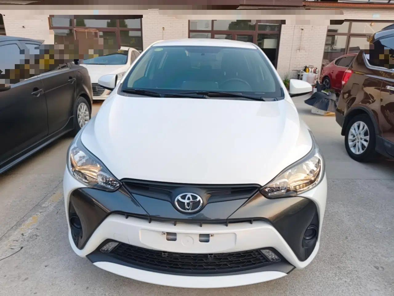 Toyota YARiS L Zhi Xuan 2016 Revised 1.5E CVT Charming Edition — миниатюра 2