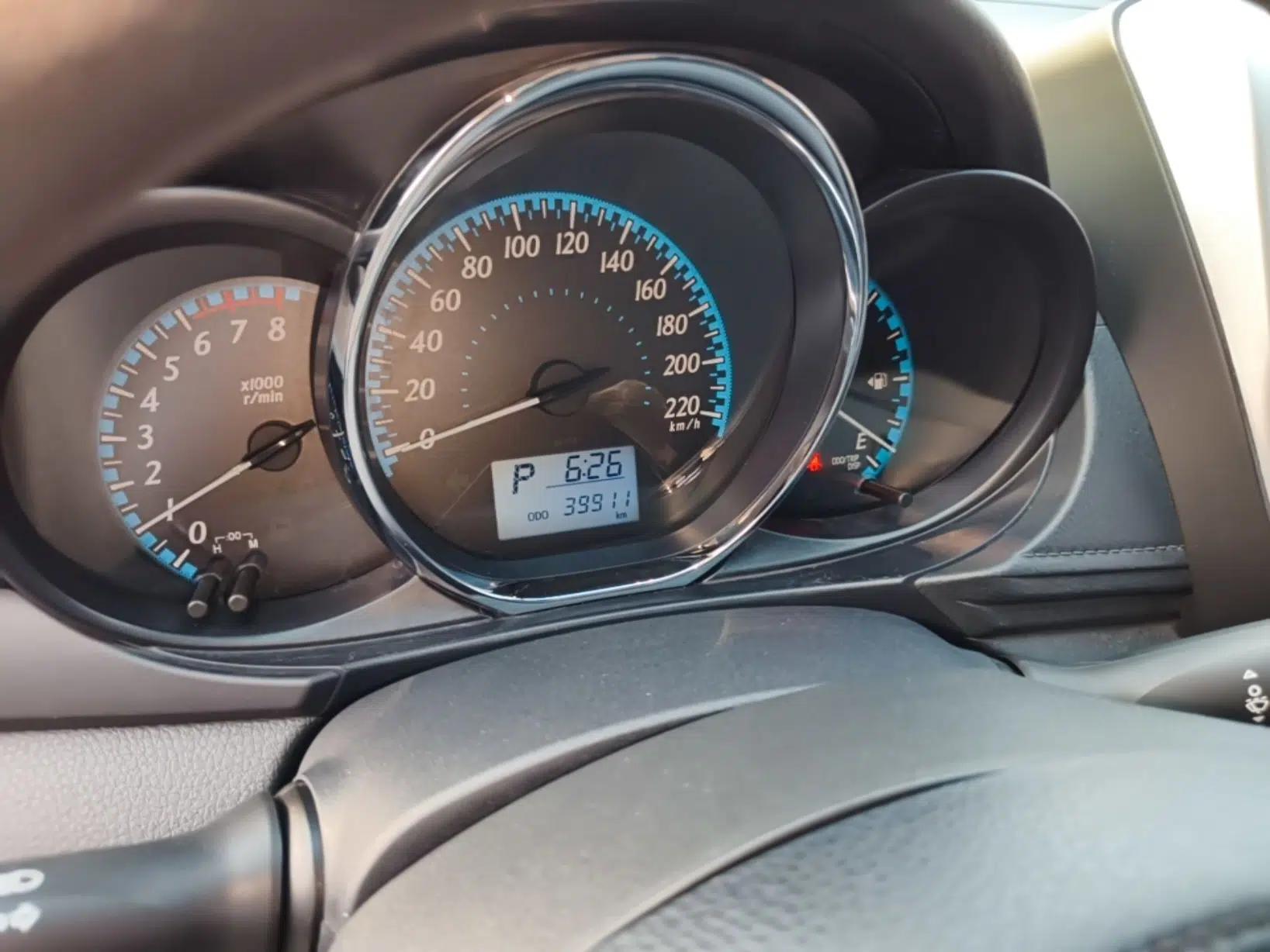 Toyota YARiS L Zhi Xuan 2016 Revised 1.5E CVT Charming Edition — миниатюра 14