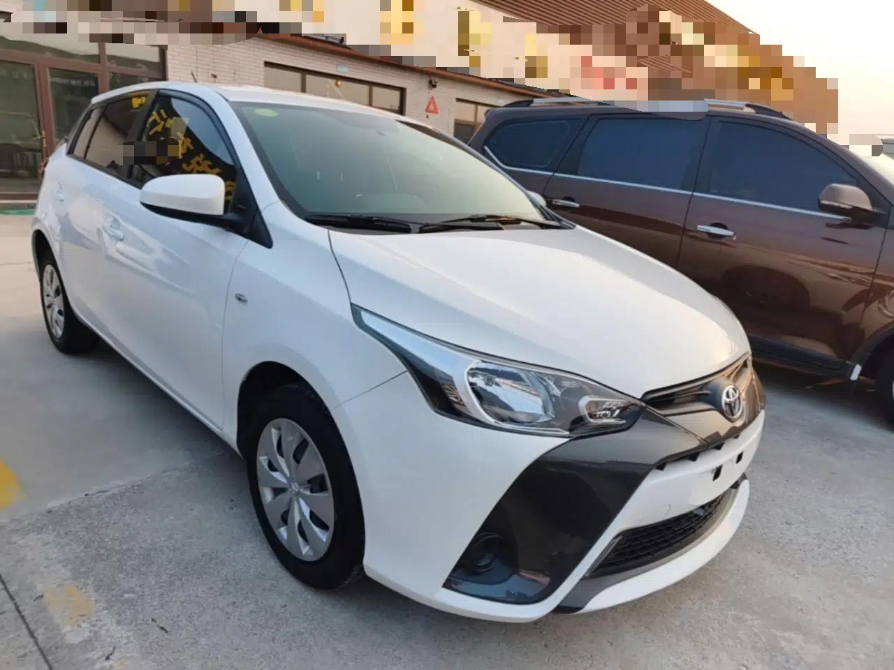 Toyota YARiS L Zhi Xuan 2016 Revised 1.5E CVT Charming Edition — миниатюра 3