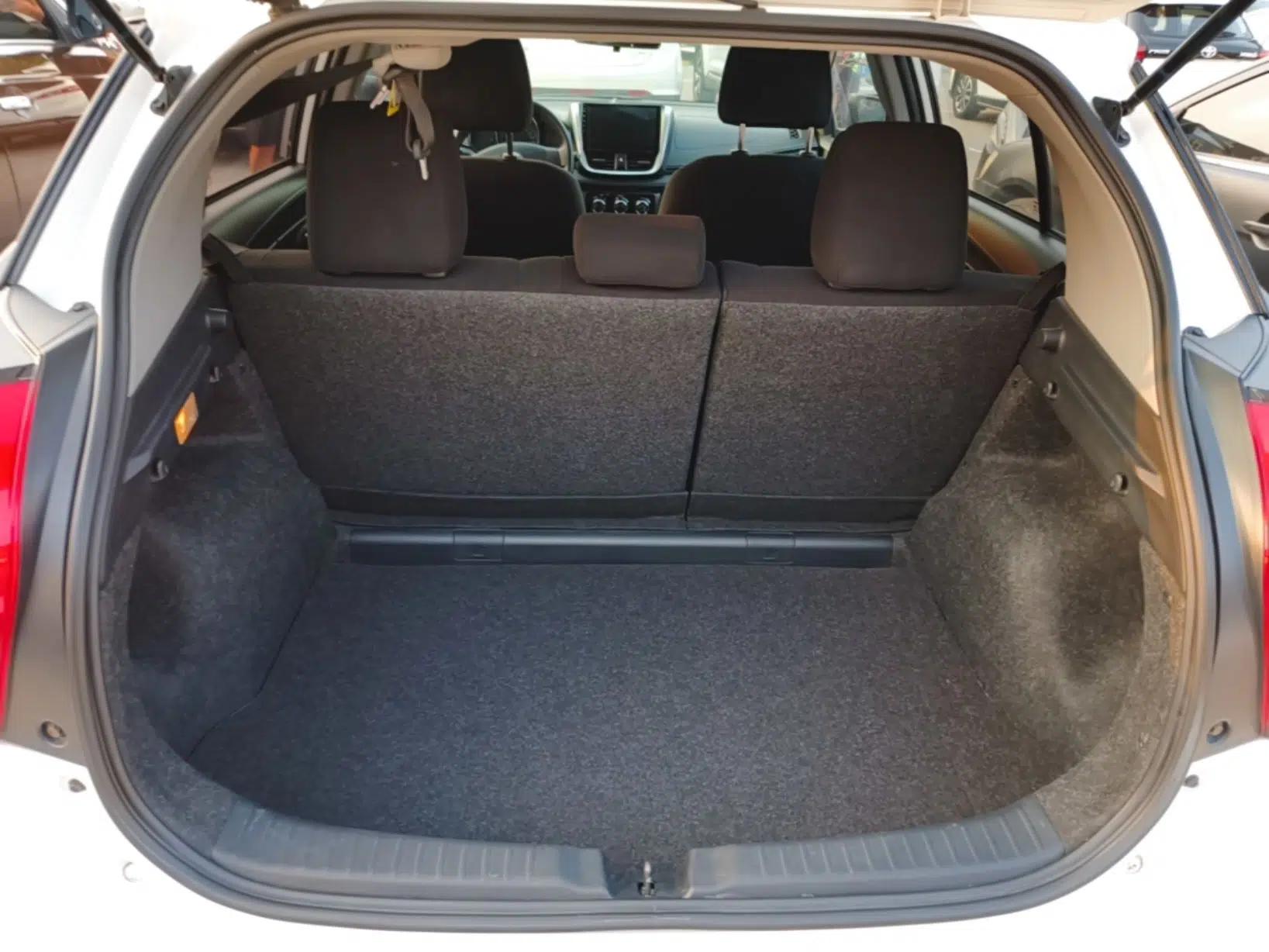 Toyota YARiS L Zhi Xuan 2016 Revised 1.5E CVT Charming Edition — миниатюра 22