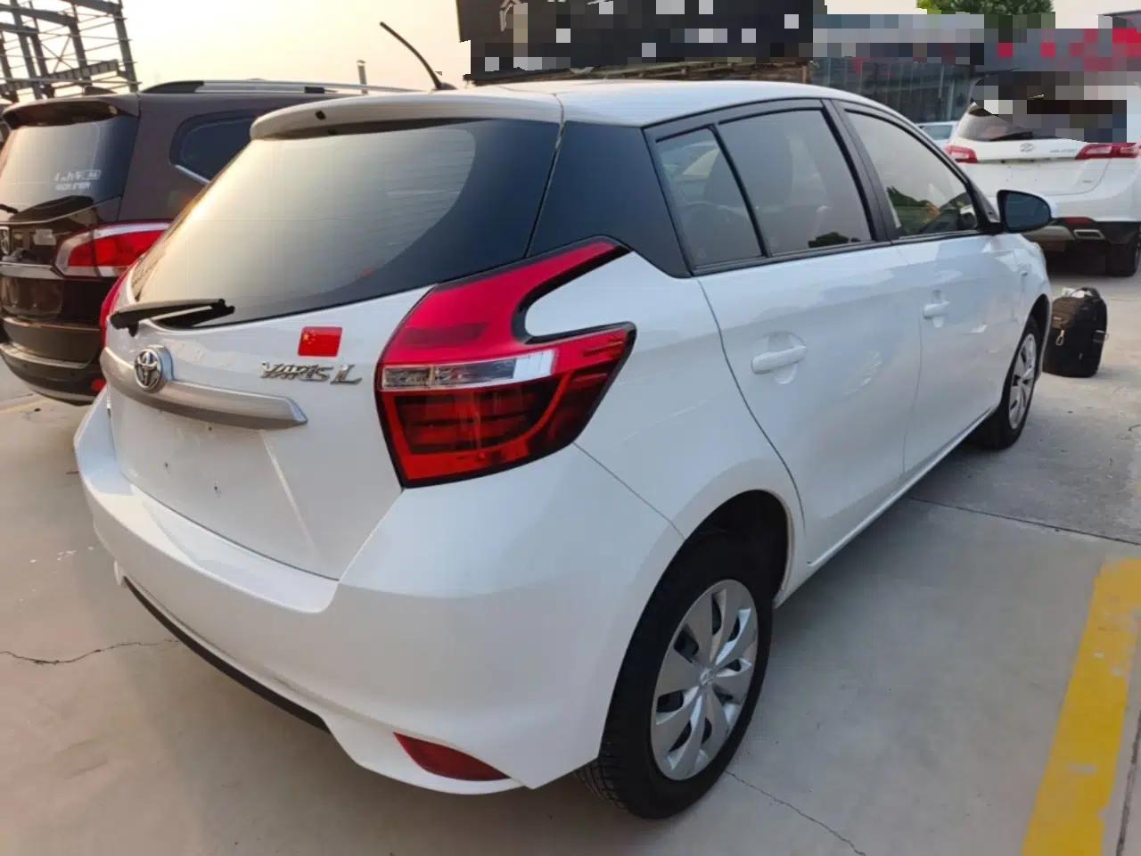 Toyota YARiS L Zhi Xuan 2016 Revised 1.5E CVT Charming Edition — миниатюра 6