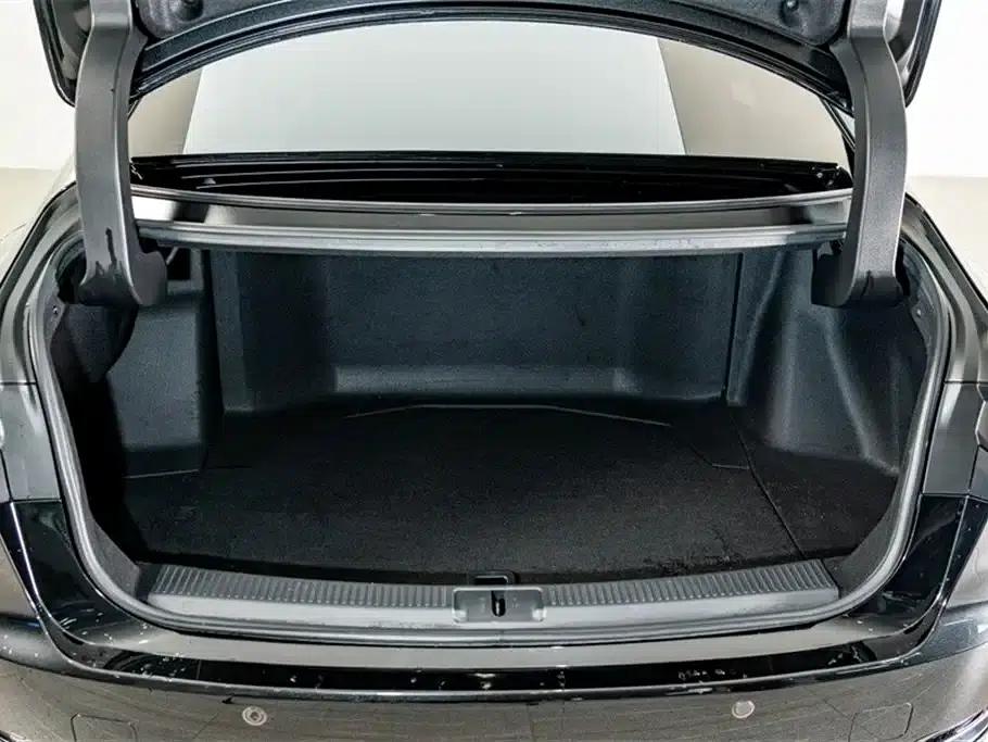 2024 Crown Imported Model 2.5L Supreme Edition — миниатюра 25