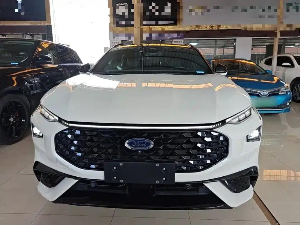 EVOS 2022 EcoBoost 245 ST-Line — миниатюра 3