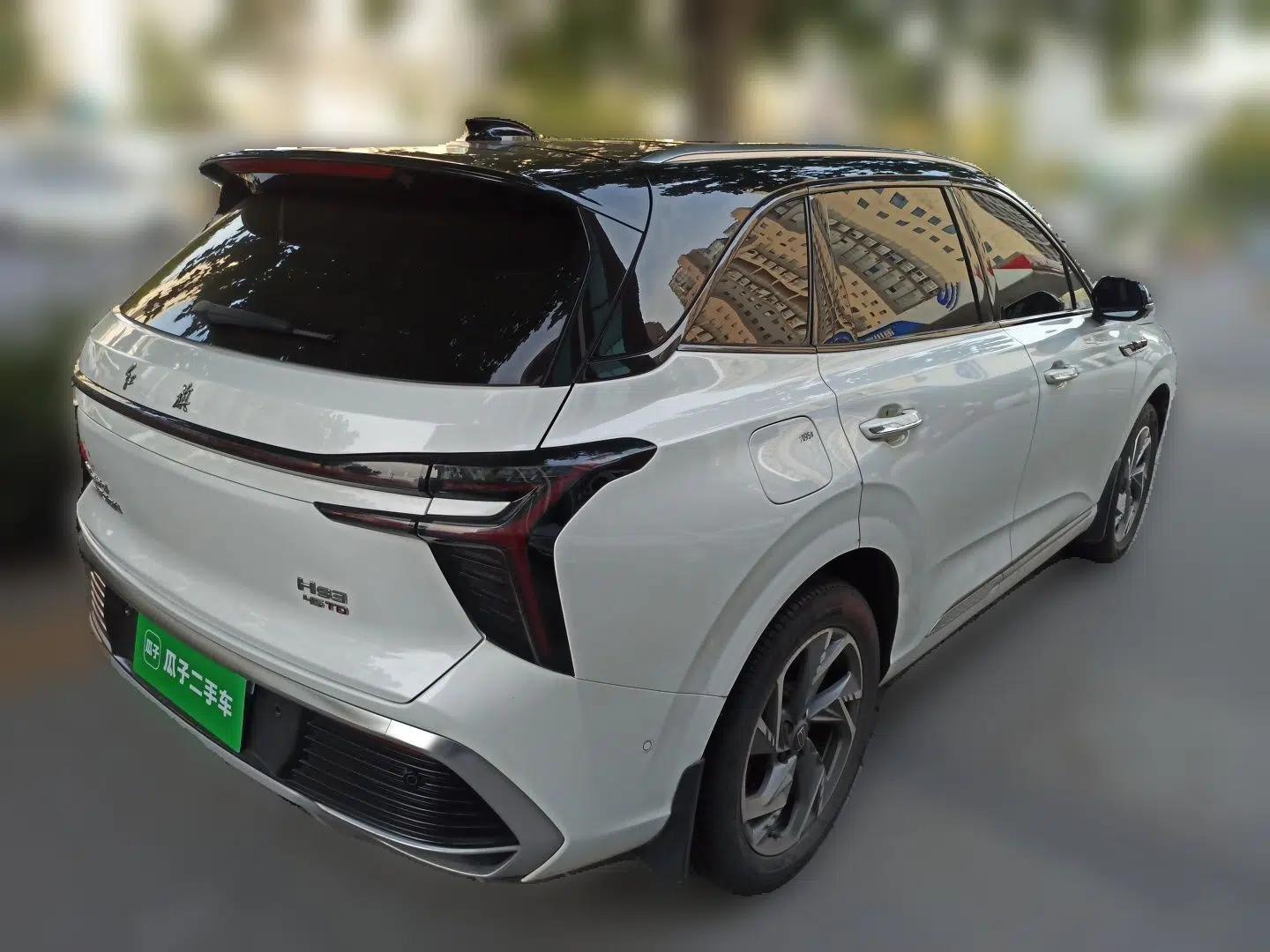 Hongqi HS3 2023 2.0T All-Wheel-Drive Youwei Version — миниатюра 6