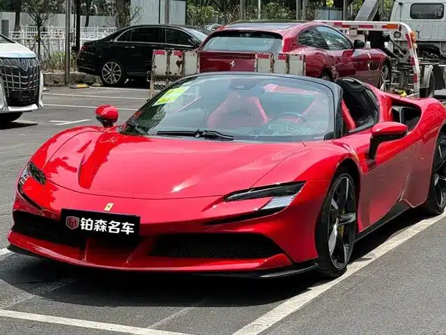 SF90 2021 3.9T V8 Spider