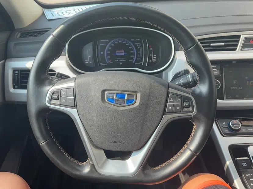 Geely Auto Emgrand X7 Sport 2016 1.8TD Automatic All-Wheel-Drive ZhiZun Edition — миниатюра 7