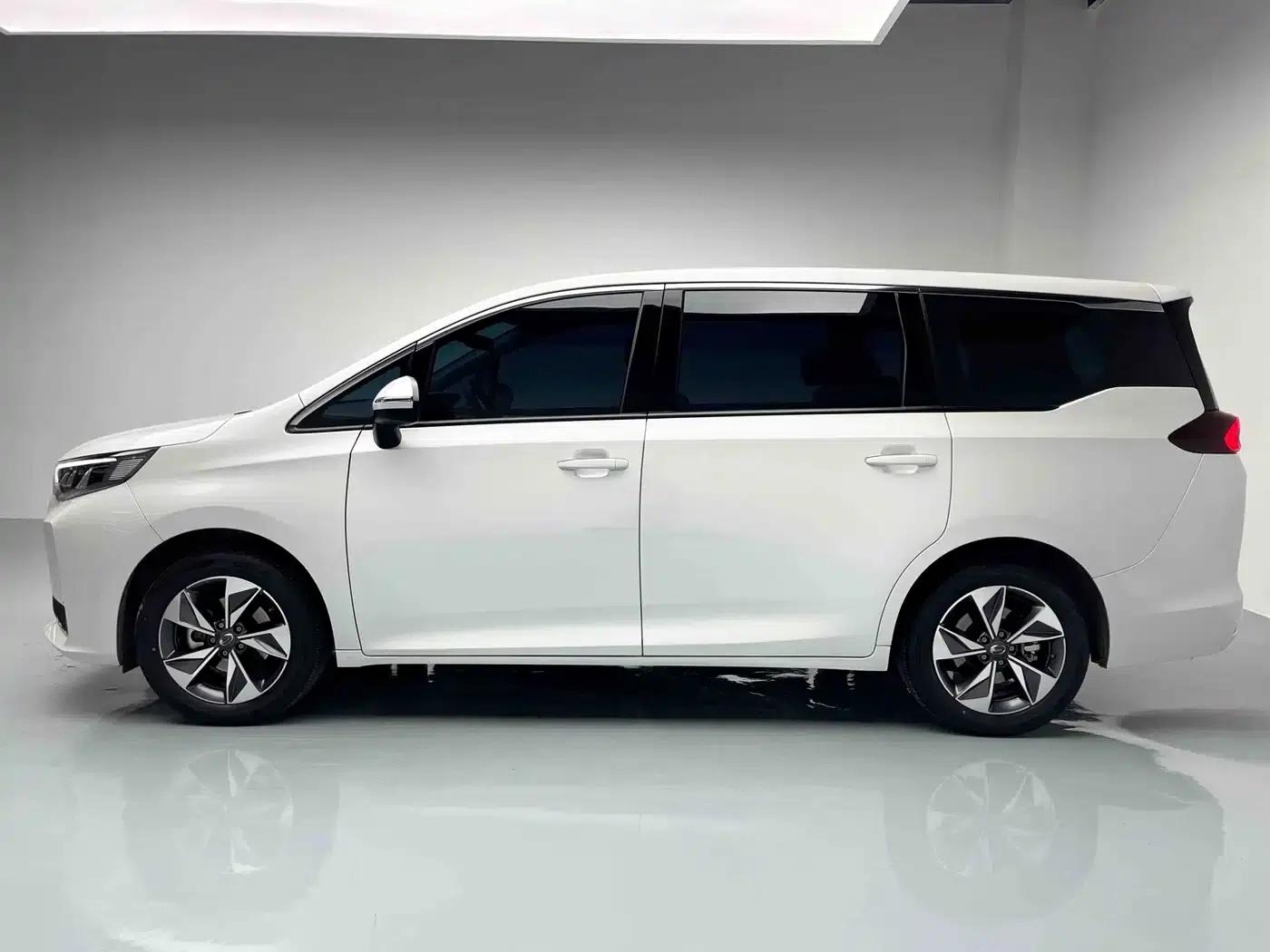 Trumpchi M6 2023 PRO 270T DCT Luxury Edition — миниатюра 4