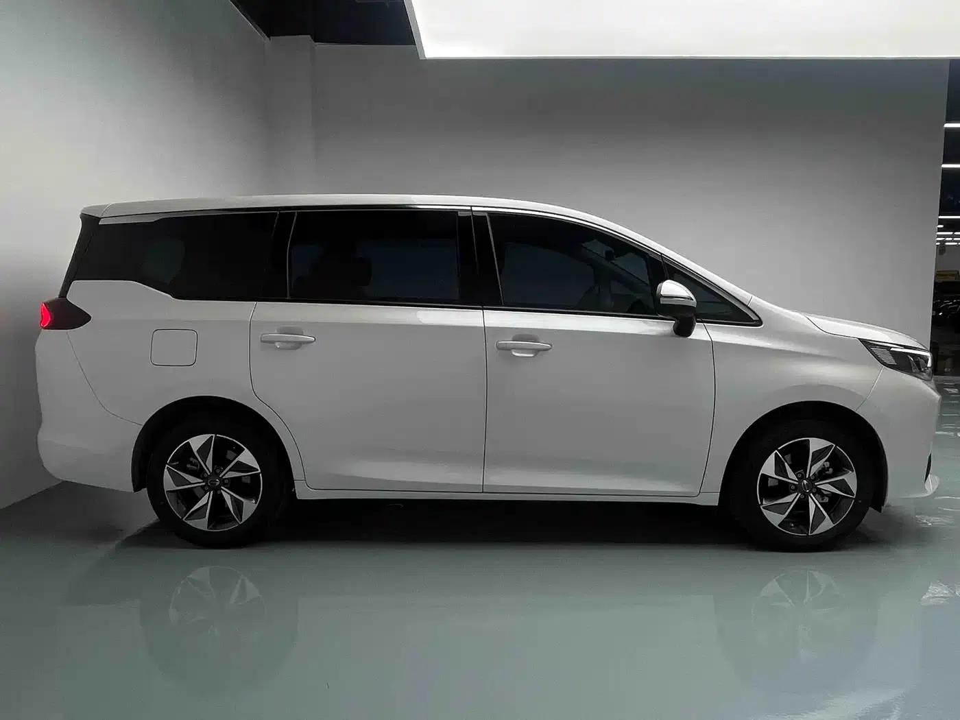 Trumpchi M6 2023 PRO 270T DCT Luxury Edition — миниатюра 5