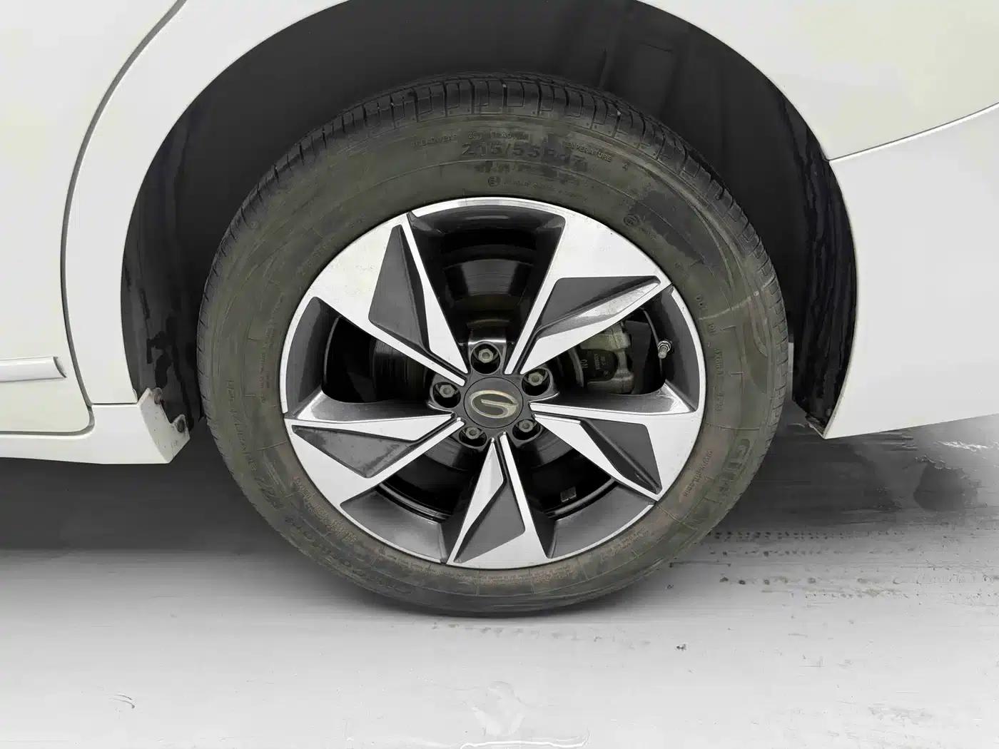Trumpchi M6 2023 PRO 270T DCT Luxury Edition — миниатюра 10