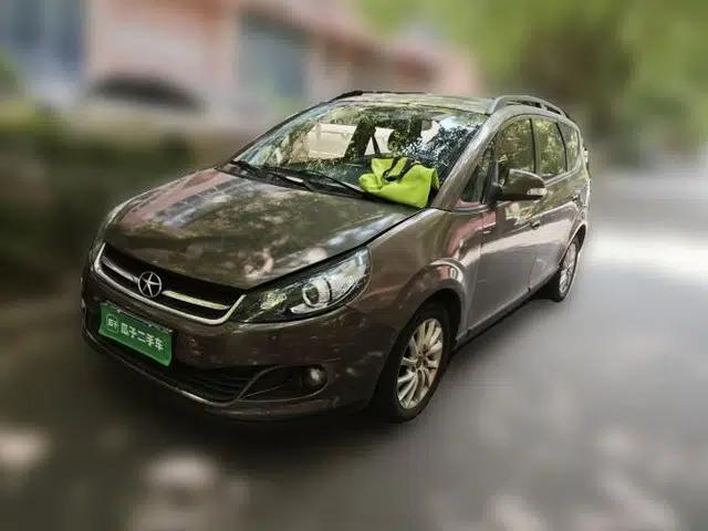JAC Group Refine M2 2013 1.8L Manual Luxury 7-Seater