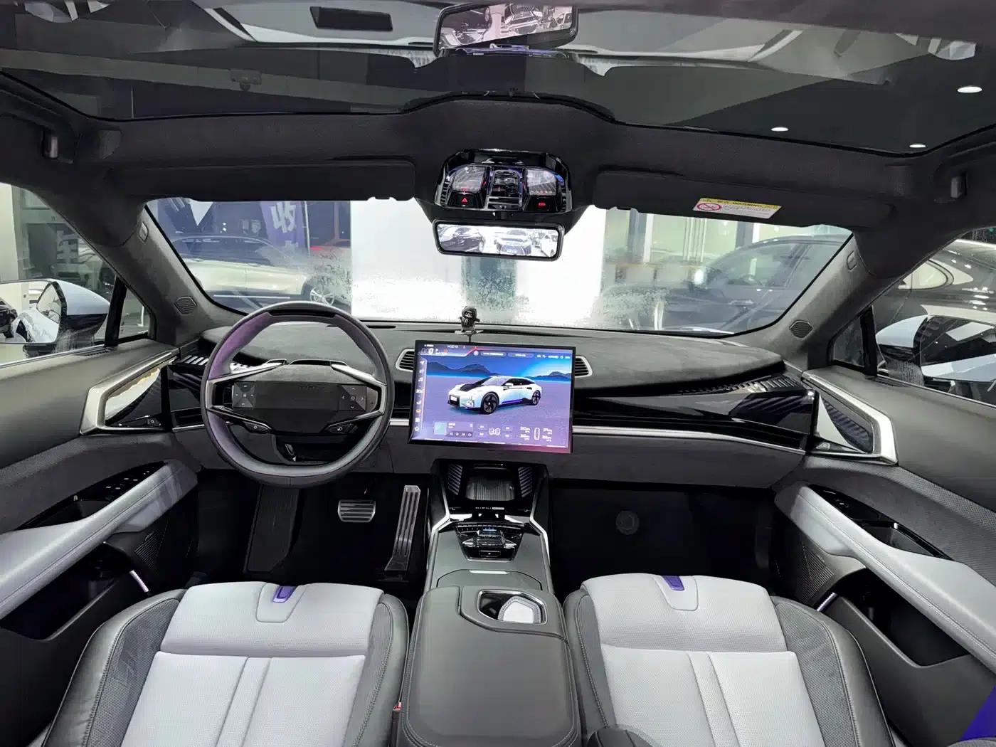 2023 HiPhi Z (Four-seater version) — миниатюра 21