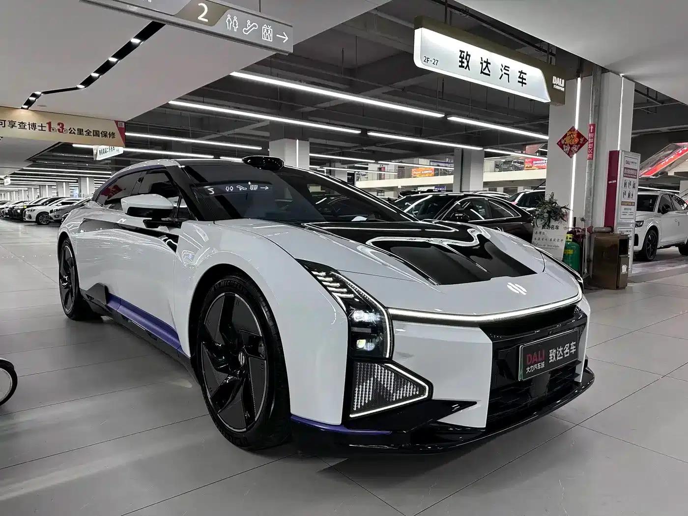 2023 HiPhi Z (Four-seater version) — миниатюра 3